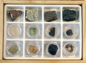 한솔 조암 광물 표본 12종1조 (233x165x40mm)/표본류/지구과학/과학교구